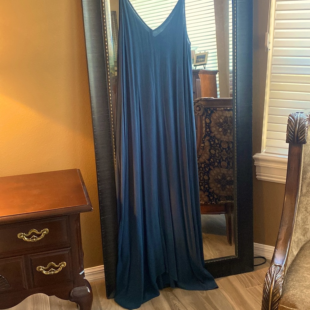 Flowing Maxi dress with pockets